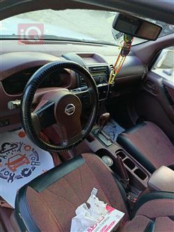 نيسان نافارا